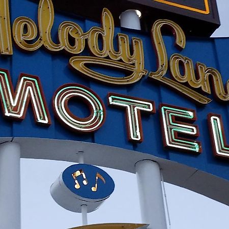 Motel Budget Host Melody Lane à Raton Extérieur photo